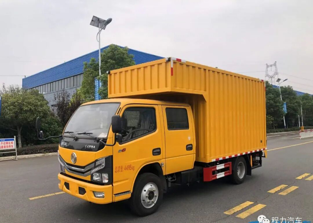 東風多利卡藍牌雙排座檢修車圖片3